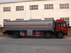 解放小三軸運油車 廠家直銷，品質與服務的雙重保障